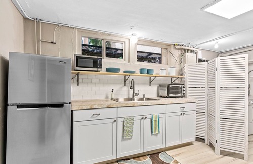 North End Villa | Stunning & Spacious | 938 Downtown Villa