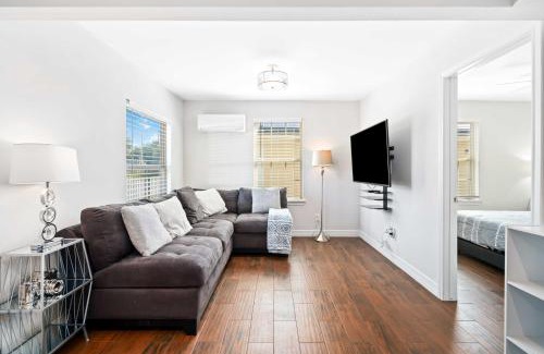 OST - South Union Apartamento | Stunning & Vibrant APT 7 Min From TX Med Center