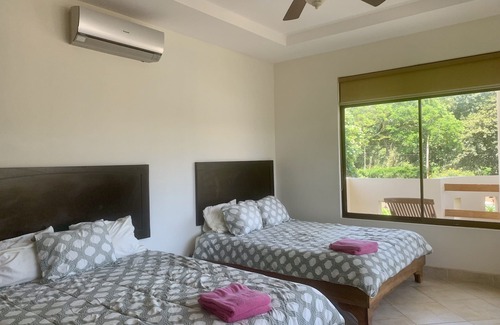 Playa Hermosa Casa | Stylish Sol y Arena + Pool Table+Inactiva