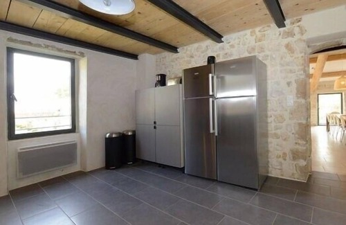 Garrigues-Sainte-Eulalie Casa | Casa de carácter + jardín y pisc, renovación contemporánea