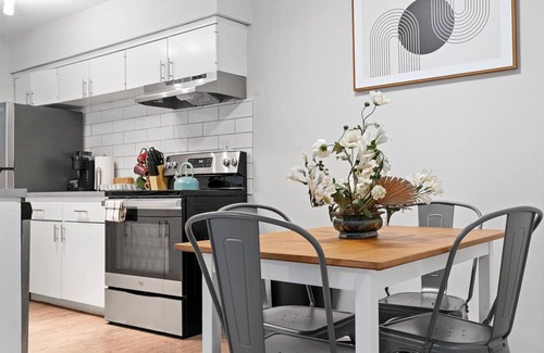 Highland Apartamento | Stylish 1BR Near UT Highland Evonify