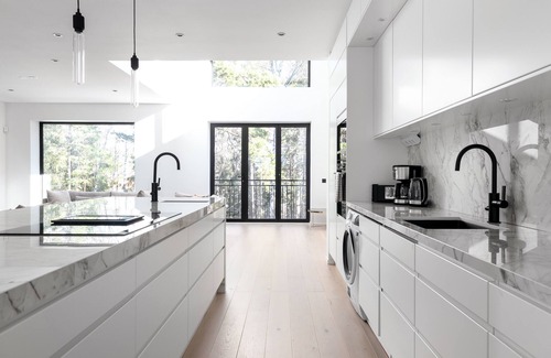 Kista Casa | Stylish and spacious family home