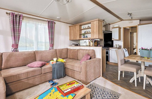 Holywell Casa | Stylish Comfort 3 (Pet)