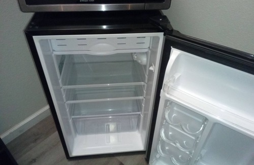 Tower District Apartamento | Stylish Getaway - Located in the Historic TOWER DISTRICT