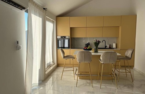 Sutivan Apartamento | Stylish new Apartment With Luxury Hotel Feels! Perfect for a Family Holiday