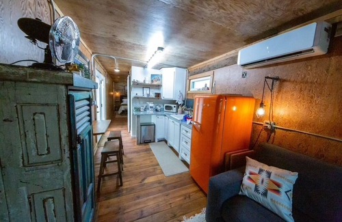 Canyon Otro | Stylishly Renovated Train: Sunsets for miles near WTAMU and Palo Duro Canyon