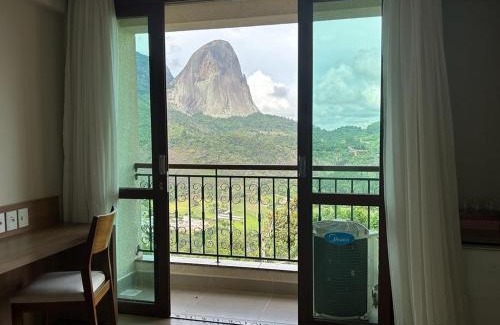 Pedra Azul Apartamento | Suíte Vista Azul - Frente para Pedra Azul