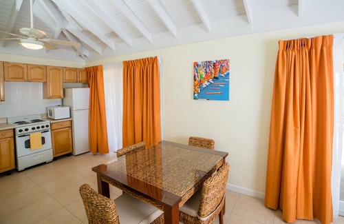 Frigate Bay Hotel | Sugar Bay Club Suites & Hotel
