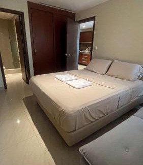 Samborondón Apartamento | Suite en edificio Samborondon