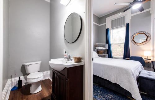 Smoketown Jackson Casa | Suite near downtown Louisville, KY - Suite II