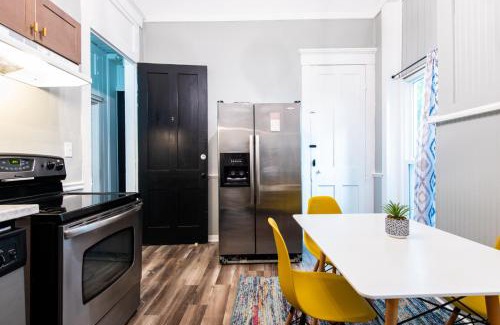 Smoketown Jackson Casa | Suite near downtown Louisville, KY - Suite XI