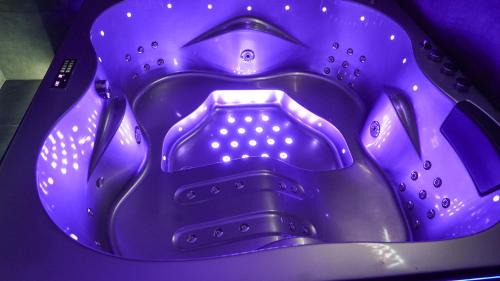 Drancy Apartamento | Suite&Spa Privé in Appart Relax Chill Massage Parking