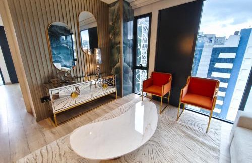 La Carolina Apartamento | Suites & Apartments Coliving Ecuador Luxury XOE