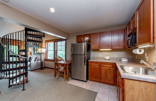 Thayerville Apartamento | Suites at Silver Tree: A318 One Bedroom & Loft Standard View