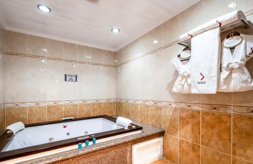 Metepec Hotel | Suites Inn la Muralla Hotel & Spa