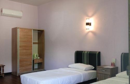 Sukau Cama Y Desayuno | Sukau tomanggong view bed & breakfast