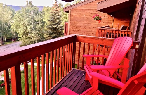 Oak Creek Casa | ⛷Winter Wonderland + Short Drive to Steamboat !!! 🎿 🔥 🎹