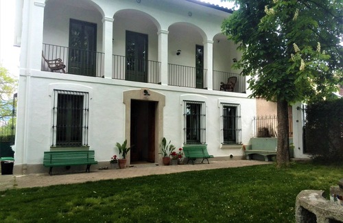 Sant Pere de Torelló Casa | TORRE SEÑORIAL DE VERANO DE PRINCIPIOS DEL SIGLO XIX