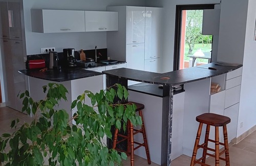 Louannec Casa | Temporada de verano, cerca de Perros Guirec y costa de granito rosa, casa para 6 personas.