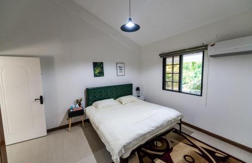 Capital Hill Casa | Summer Stay