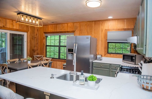 Sylva Cabina | Summer vacation in the mountains w/ amazing views