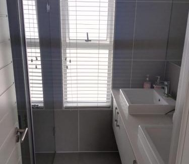 Bloubergstrand Villa | Summertide