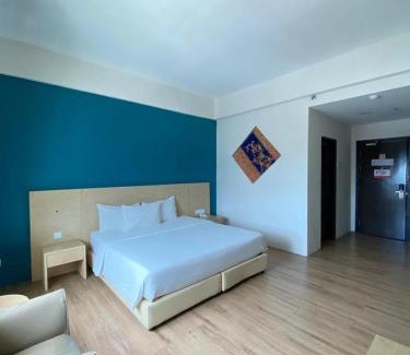 Pegawai Hotel | Summit Signature Hotel Batu Pahat