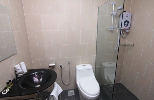 Pegawai Hotel | Summit Signature Hotel Batu Pahat