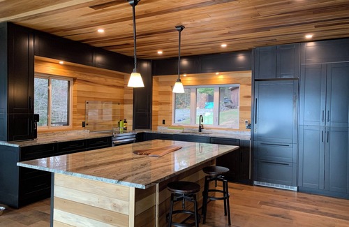 The Archipelago Casa | Sunset Heights: Modern Rustic Oasis on Georgian Bay