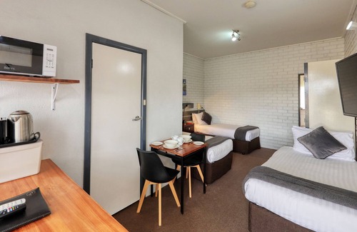 Swan Hill Hotel | Sun Centre Motel