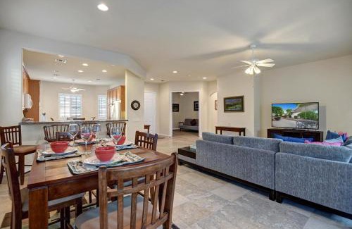 Indio Casa | Sun City Fun - Meredith Lodging