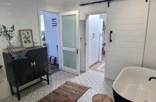 Melkbosstrand Casa | Sun Kiss Beach and Deluxe Garden Cottages