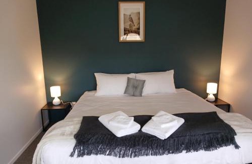 Lowburn Apartamento | Suncrest Villas