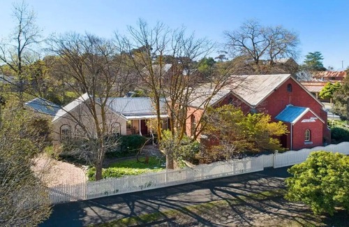 Maldon Casa | Sunday House - Luxury Restored Church in Historic Maldon