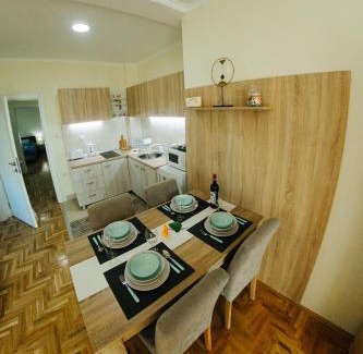 Sombor Apartamento | Sunflower