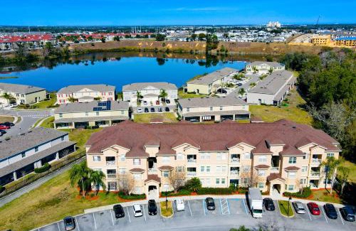 Loughman Apartamento | Sunny Davenport