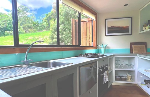 Smiths Creek Chalet De Esquí | Chalet Sunrise - un refugio romántico en la selva tropical