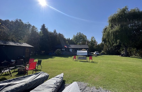 Kawartha Lakes Cabaña | Sunrise net on Pigeon Lake 4 season cottage