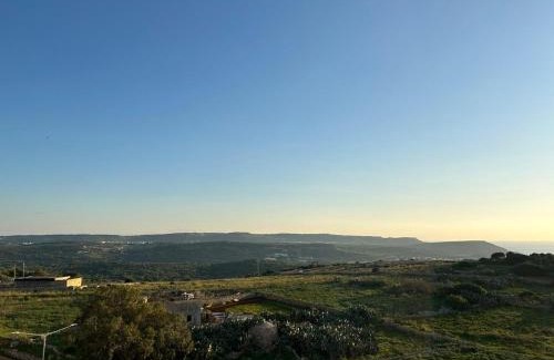 Ta' Pennellu Apartamento | Sunset and Seaview Apartment -Brand New