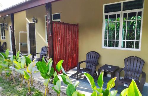 Air Hangat Casa | Sunset Bay Cottage