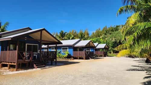 Aitutaki Hotel | Sunset Bungalows