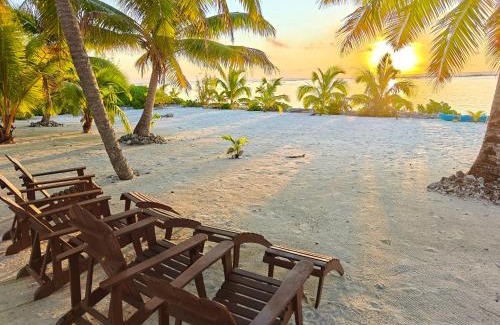 Aitutaki Hotel | Sunset Bungalows
