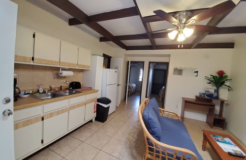 Estate Contant Hotel | Sunset Gardens Guesthouse