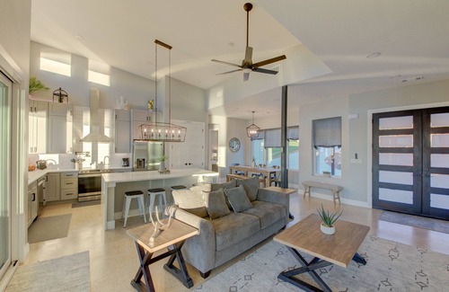 Burnet Casa | Sunset Haven - Lake Buchanan's Newest Waterfront Paradise!