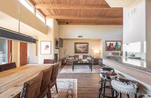 Carefree Rolling Hills Cabaña | SUNSET+MOUNTAINS+ Pool + SPA!!! Desert Mountain