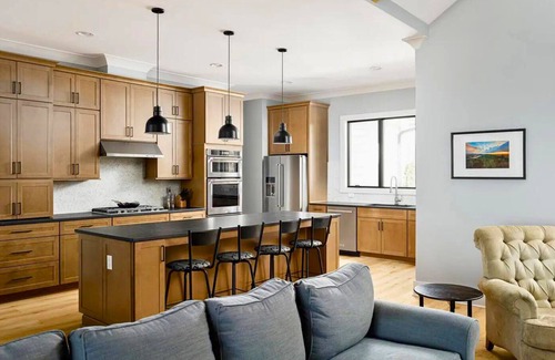 Signal Mountain Casa | Sunset Overlook: Serene Mountain Retreat