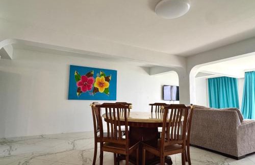 San Antonio Apartamento | Sunset Suite - Beach Front Estates