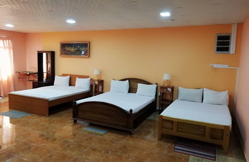 Arunagiri Nagar Hotel | Sunshine Hotel & Hall