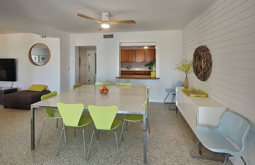 Painters Hill Cabaña | Sunshine House