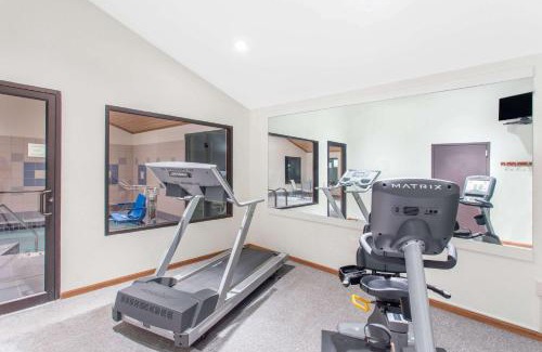 Dodgeville Hotel | Super 8 by Wyndham Dodgeville